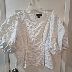 Gracia White Floral Textured Blouse